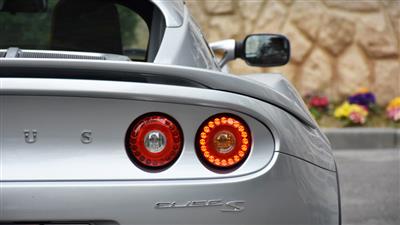 چراغهای عقب لوتوس الیزه S